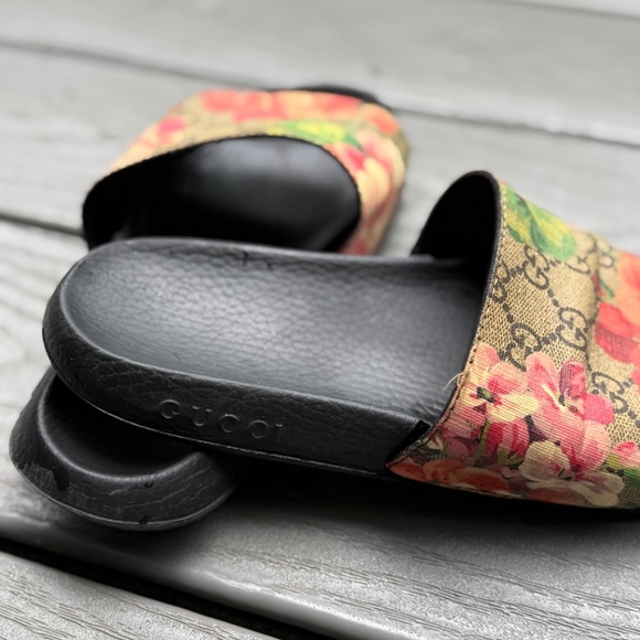 Gucci slides AS IS - size 9 - Picture 2 of 6